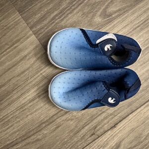 Kids Gradient Navy and Light Blue Slip-On Water Shoes